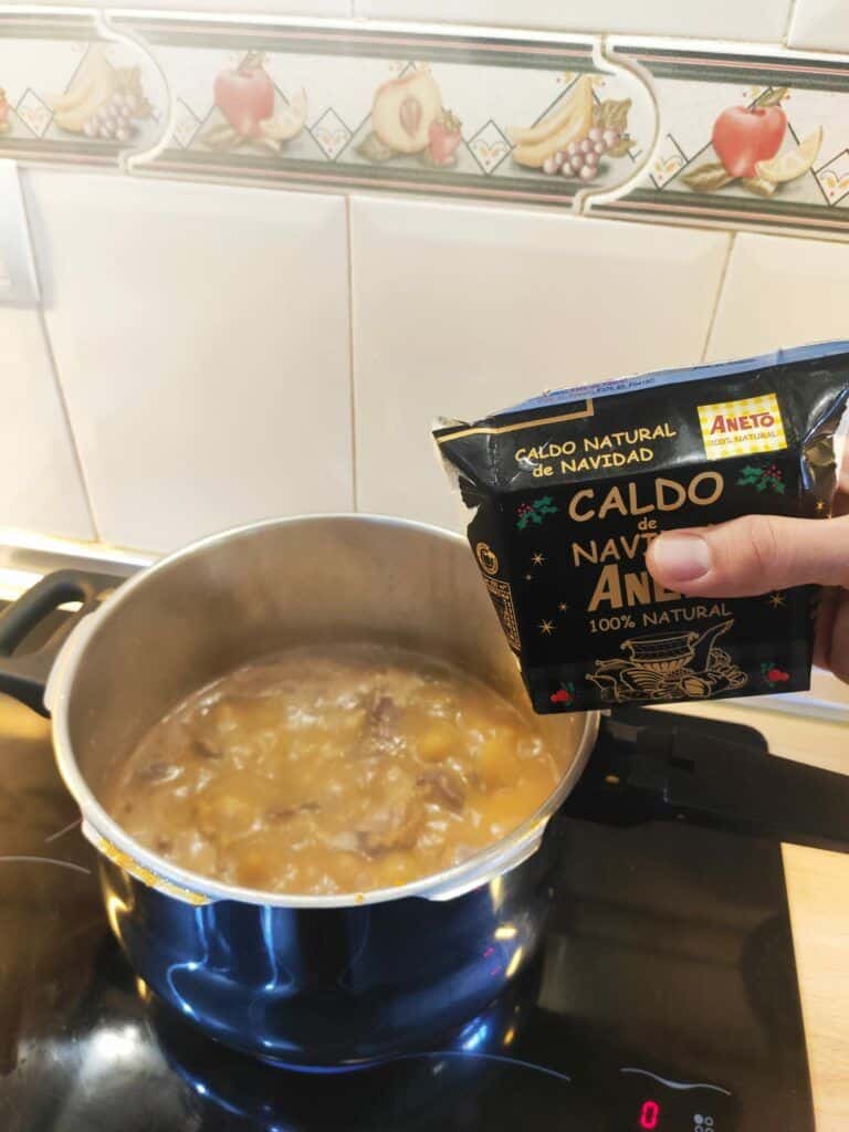 receta carrillada en salsa con caldo aneto