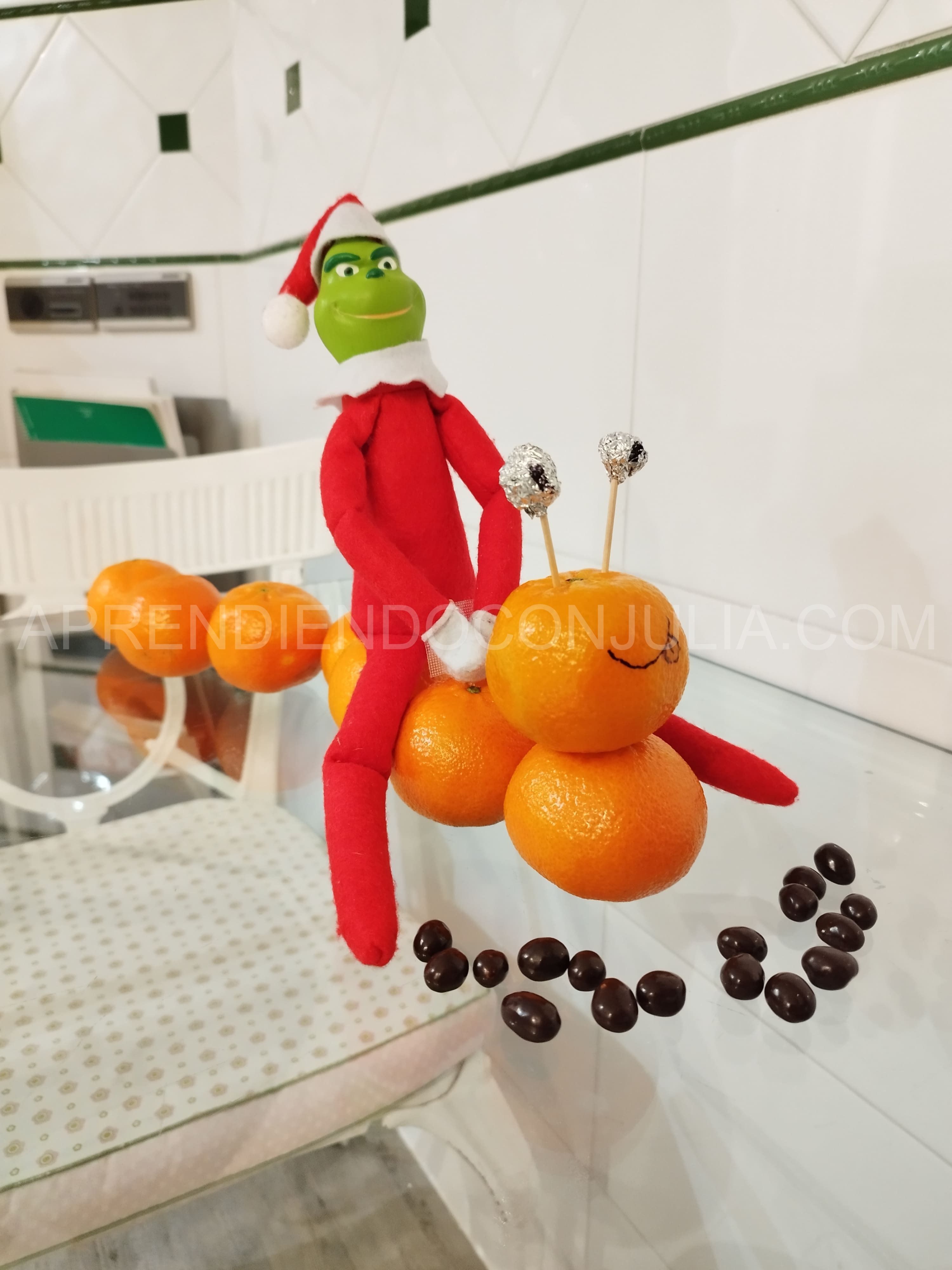 elf on the shelf travesura