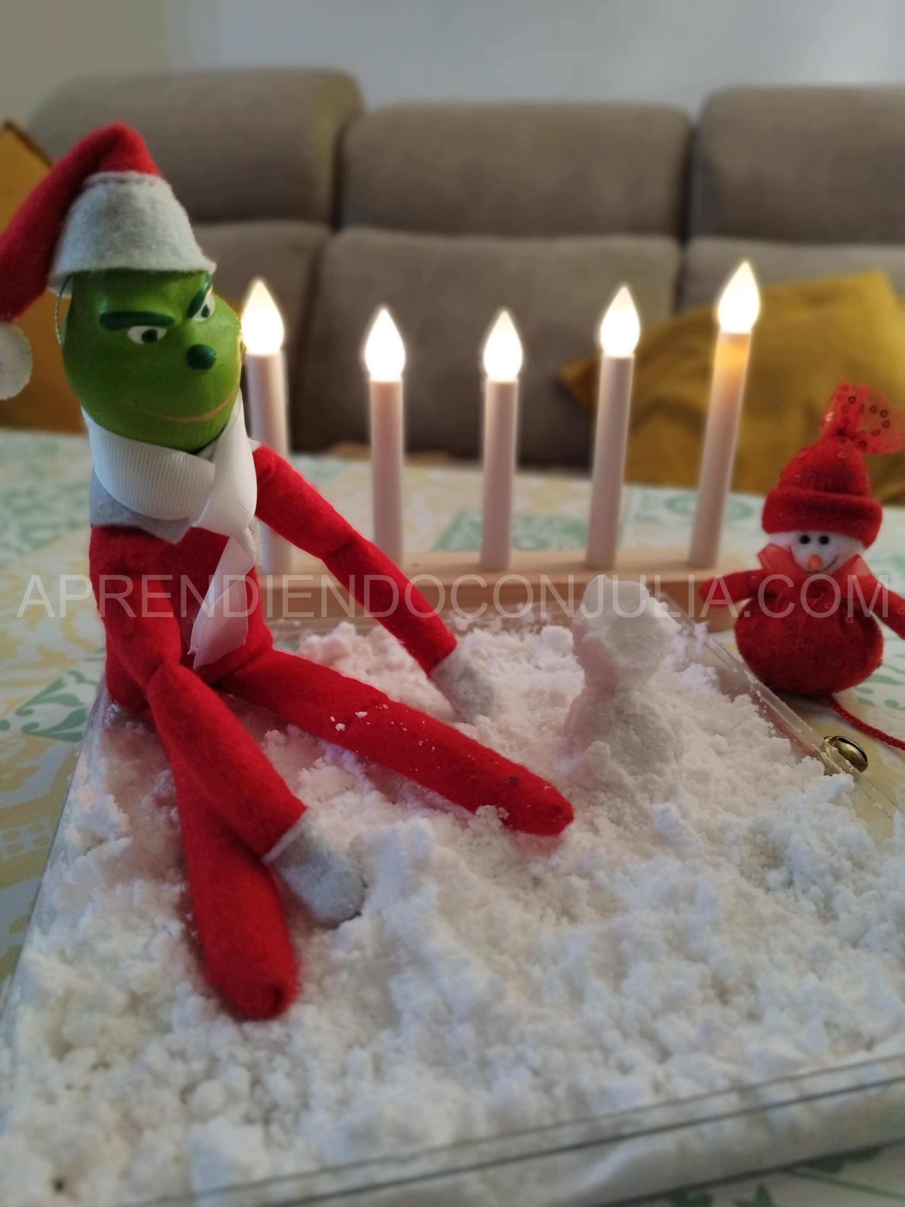 elf on the shelf travesura