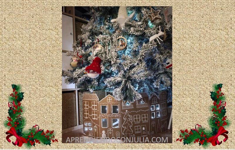 PIE DE ARBOL DE NAVIDAD CASERO CON CARTÓN CASITAS CON LUCES